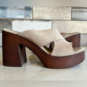 BioNatura Suede Leather Platform Heeled Sandals in Taupe Size 8/39